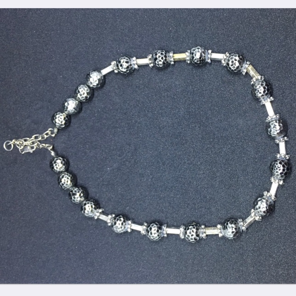 Special necklace must-see